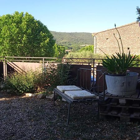 Chambre D'Hotes Face Au Lavoir Méthamis Dış mekan fotoğraf