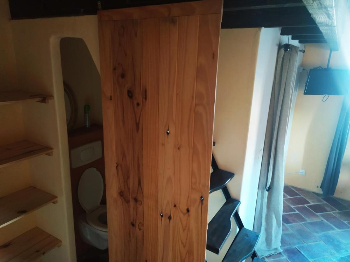 Chambre D'Hotes Face Au Lavoir Méthamis Dış mekan fotoğraf