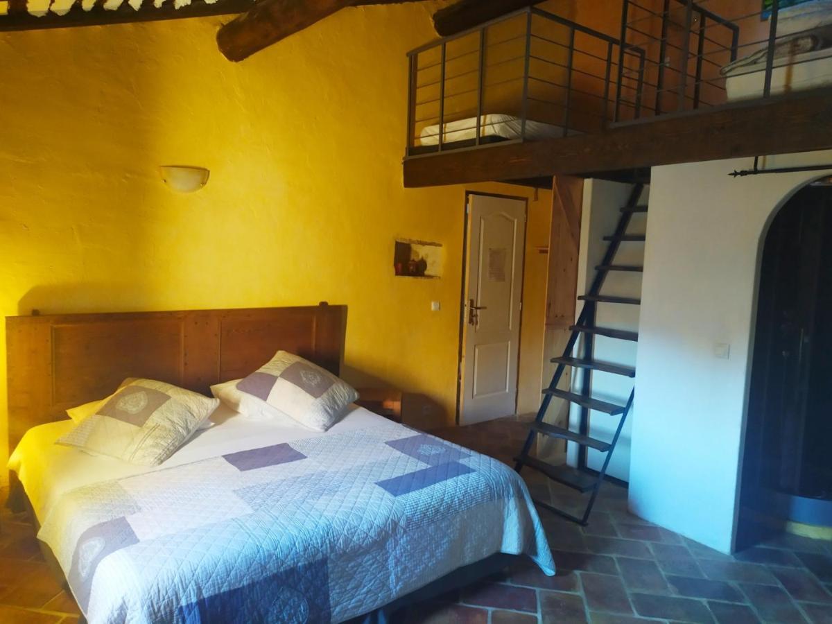 Chambre D'Hotes Face Au Lavoir Méthamis Dış mekan fotoğraf
