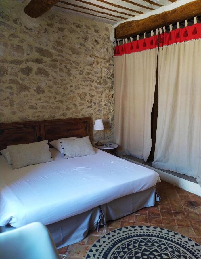 Chambre D'Hotes Face Au Lavoir Méthamis Oda fotoğraf