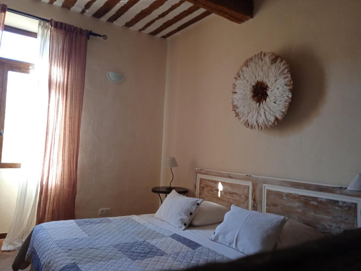 Chambre D'Hotes Face Au Lavoir Méthamis Dış mekan fotoğraf